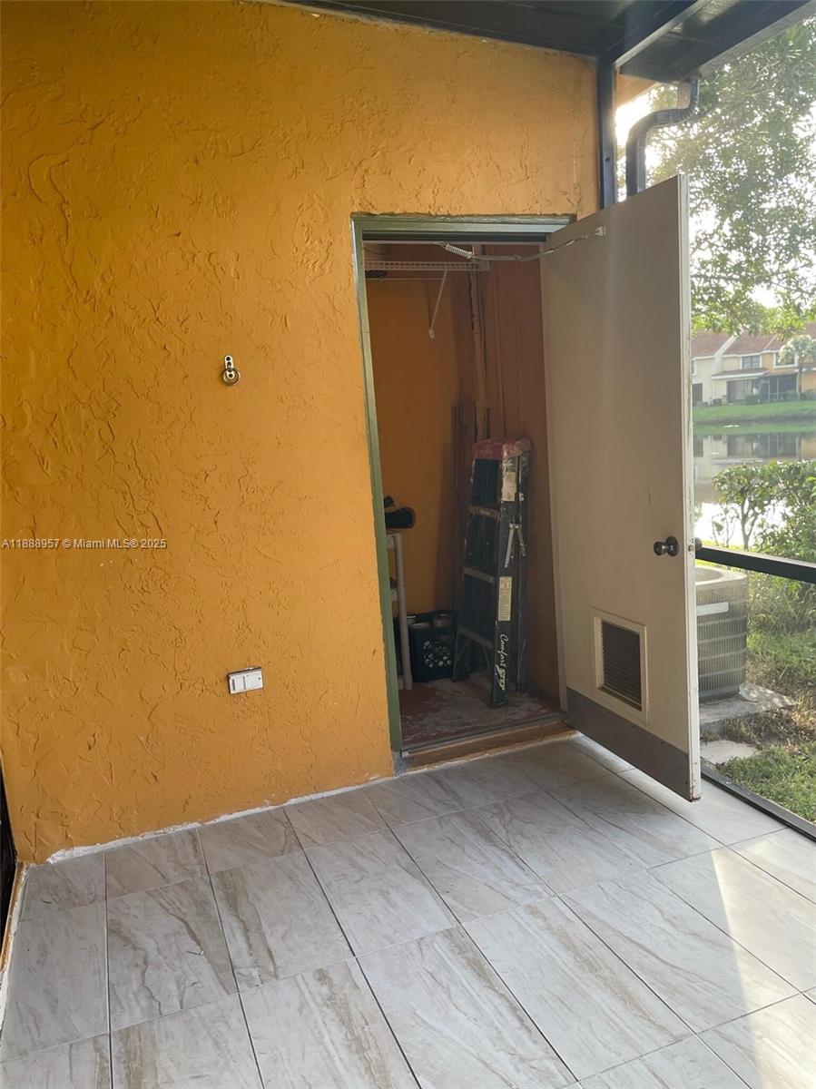 OLIVINE AT THE TOWNSHIP - Residential Lease