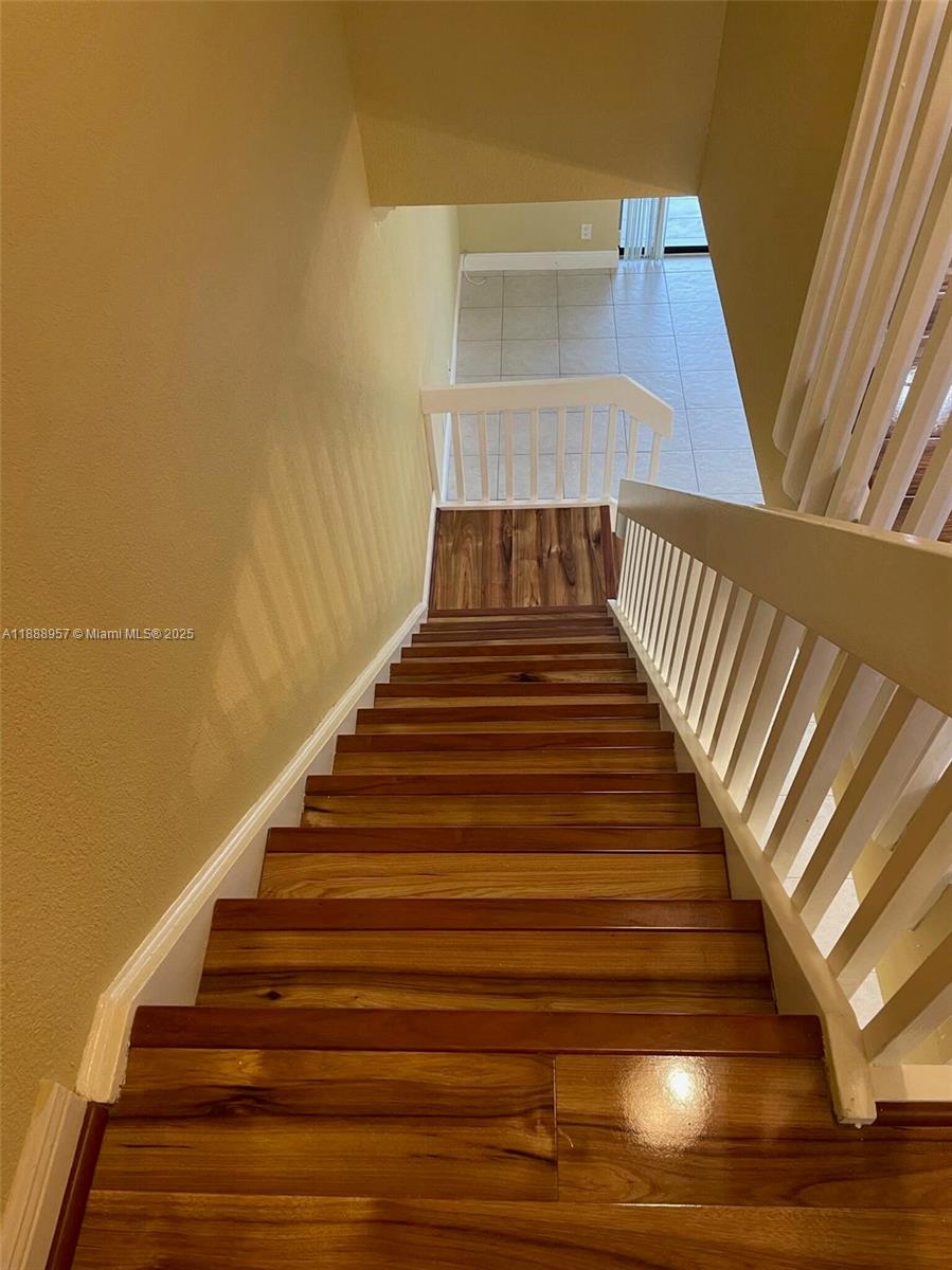 OLIVINE AT THE TOWNSHIP - Residential Lease