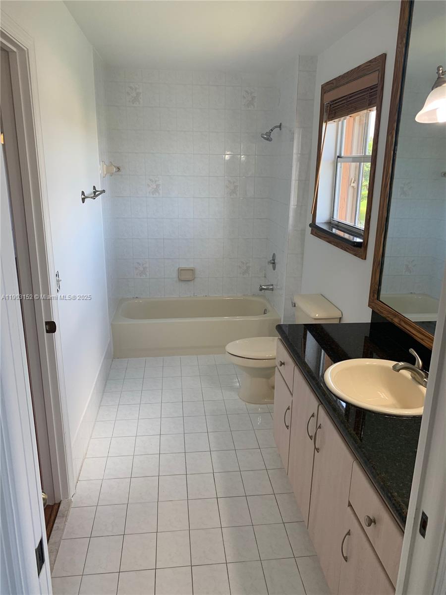 SHOMA HOMES AT TAMIAMI II - Residential Lease