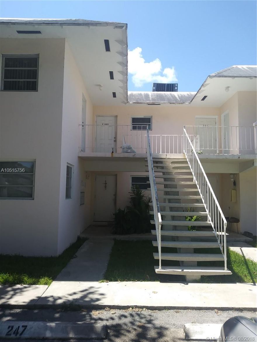 Highly desired Dadeland area! Close to shopping, dining, entertainment and Metrorail. Great opportunity for investors. Pets are allowed. There is washer and dryer in the unit. Easy to show! Monthly fee includes $87.46 three year special assessment to cover the 40-year certification.