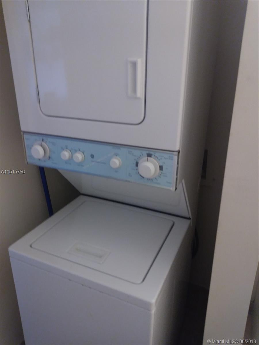 VILLAGE AT DADELAND CONDO - Residential