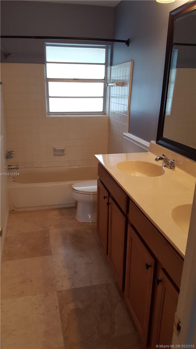 Floral Park Condo - Residential Lease