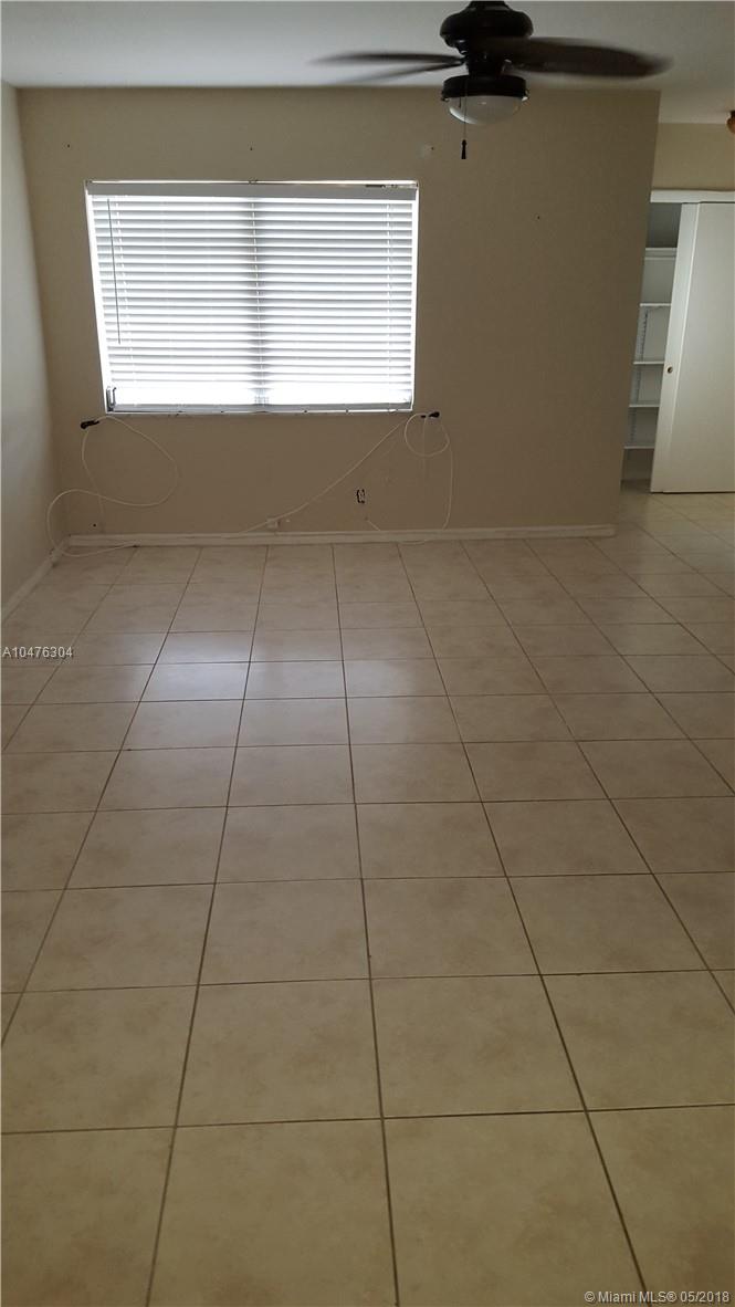 Floral Park Condo - Residential Lease