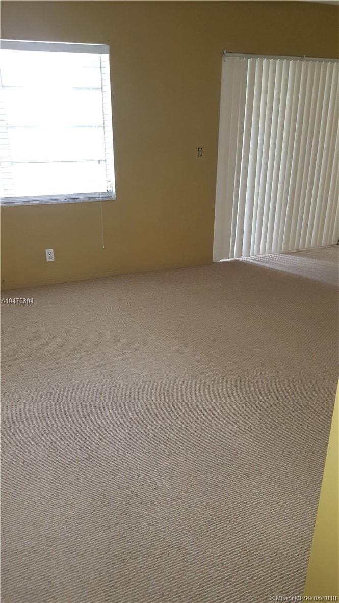 Floral Park Condo - Residential Lease
