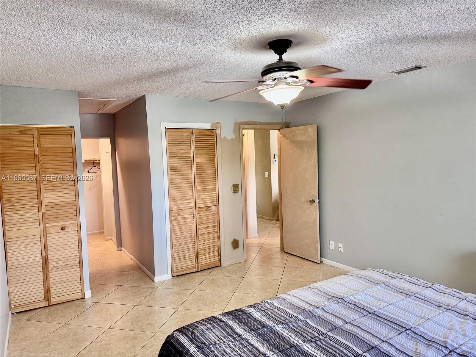 BOCA LAKES CONDO - Residential