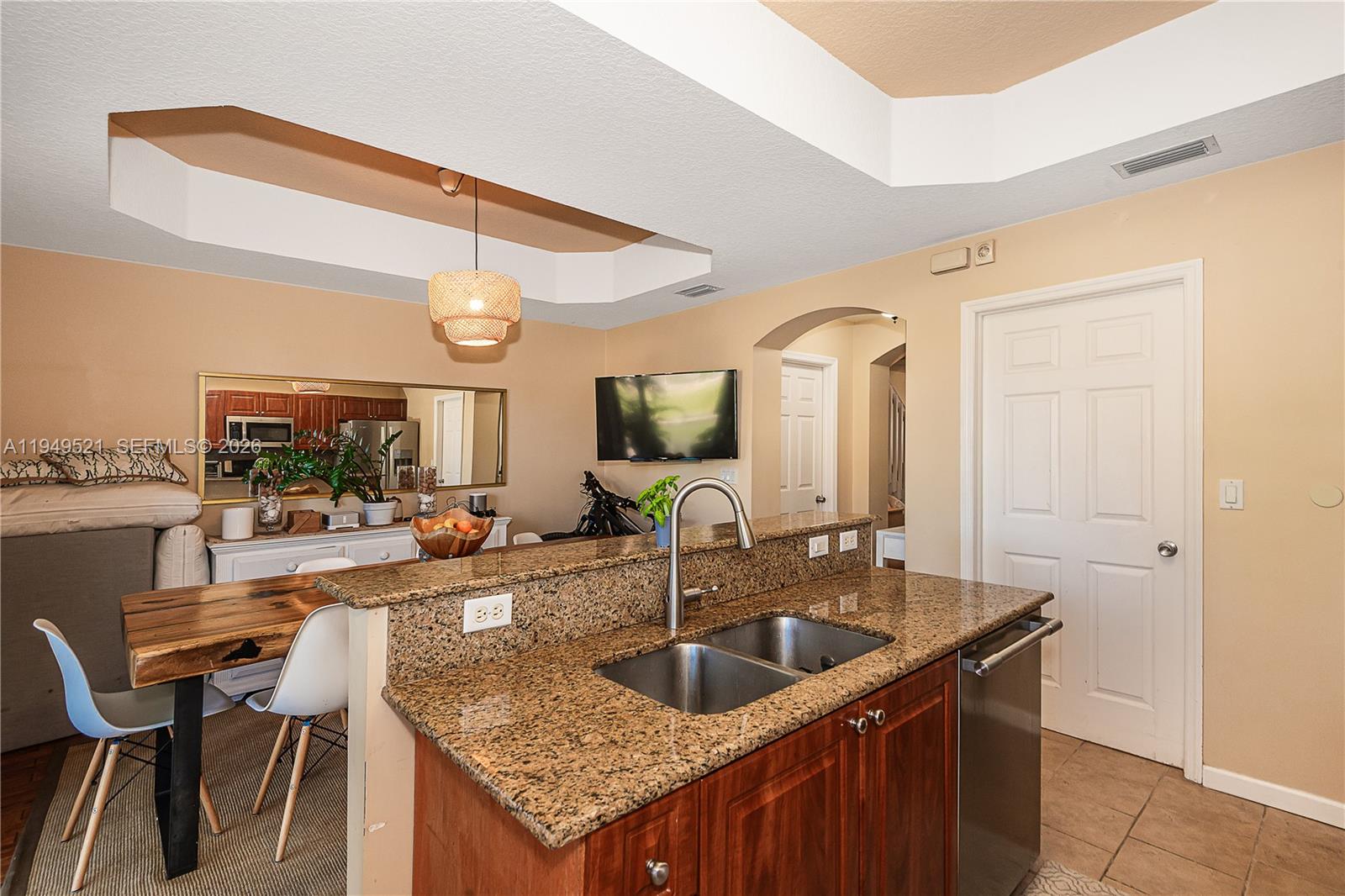 VILLAS AT HARBOR ISLES CO - Residential