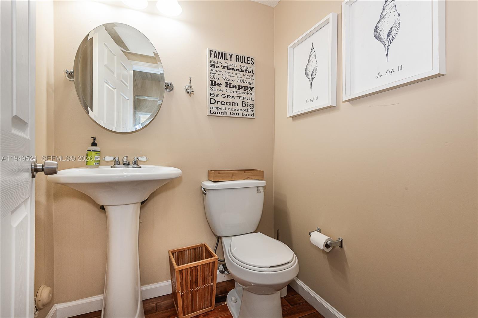 VILLAS AT HARBOR ISLES CO - Residential