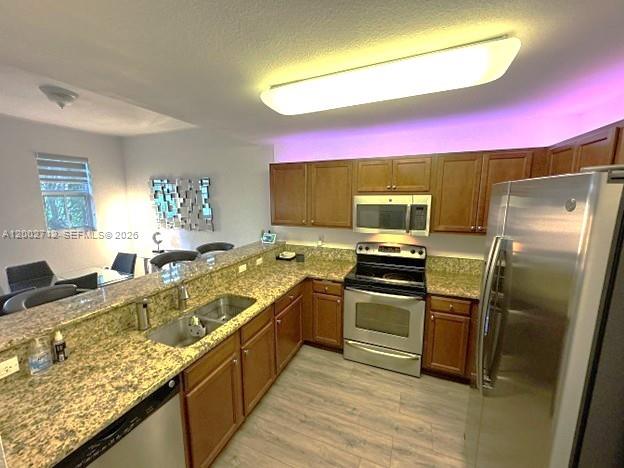 ST MORITZ AT DORAL CONDO - Residential Lease