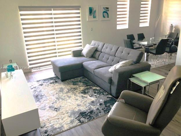 ST MORITZ AT DORAL CONDO - Residential Lease