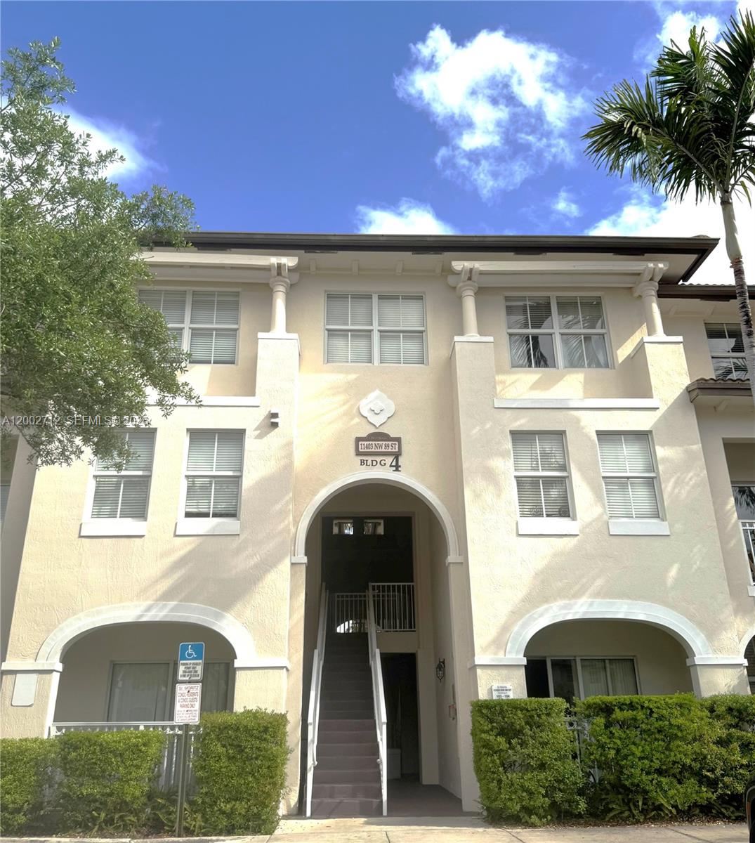 ST MORITZ AT DORAL CONDO - Residential Lease