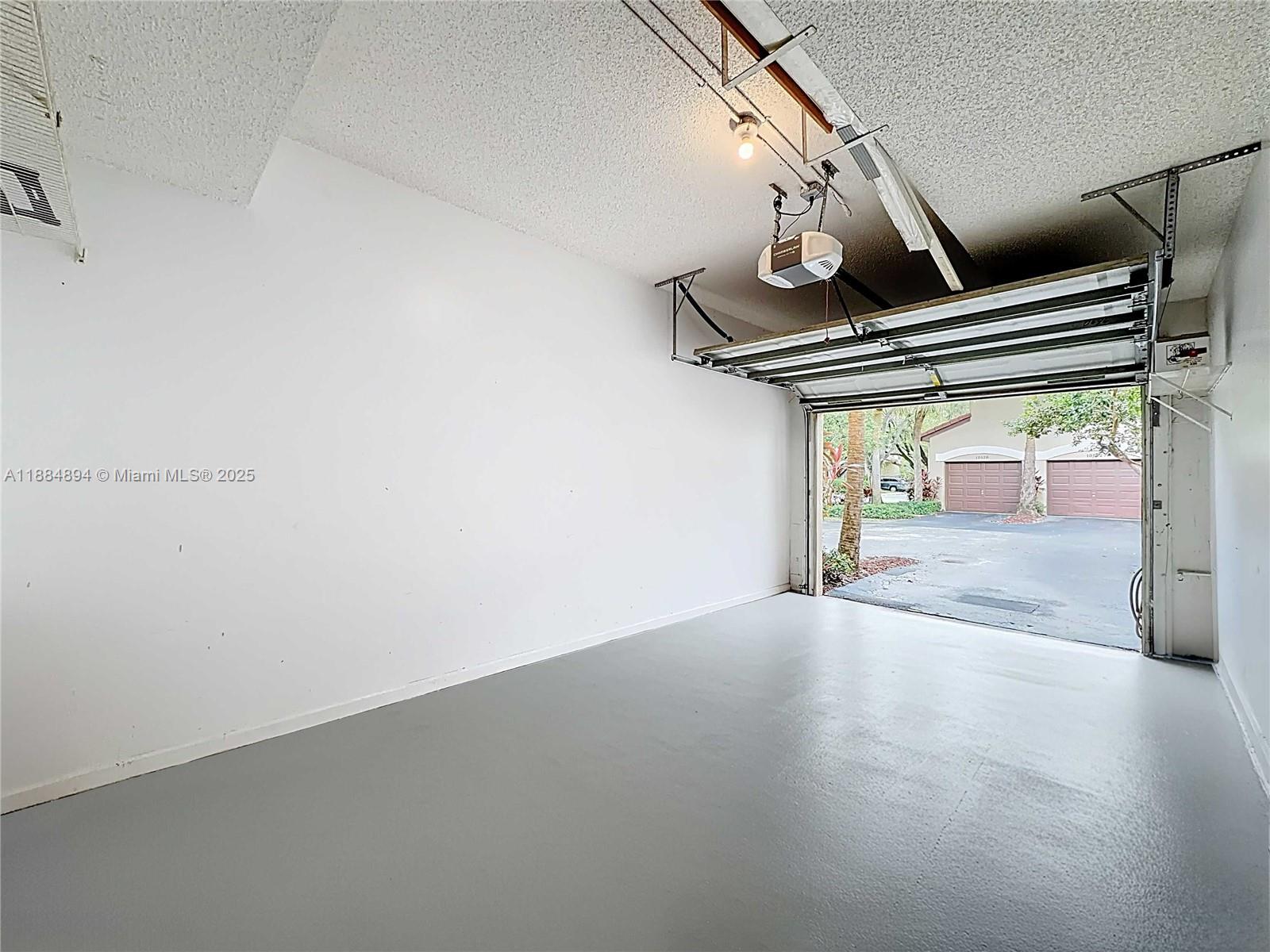 BRIDGEWATER CONDO - Residential Lease