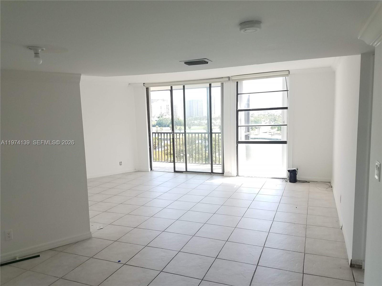 3475 N Country Club Dr 805