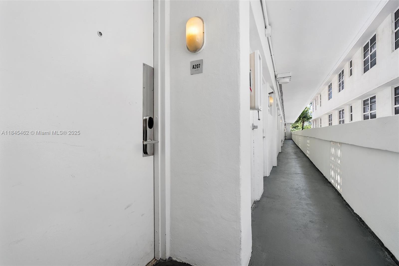 THE STRAND ON OCEAN DRIVE - Residential