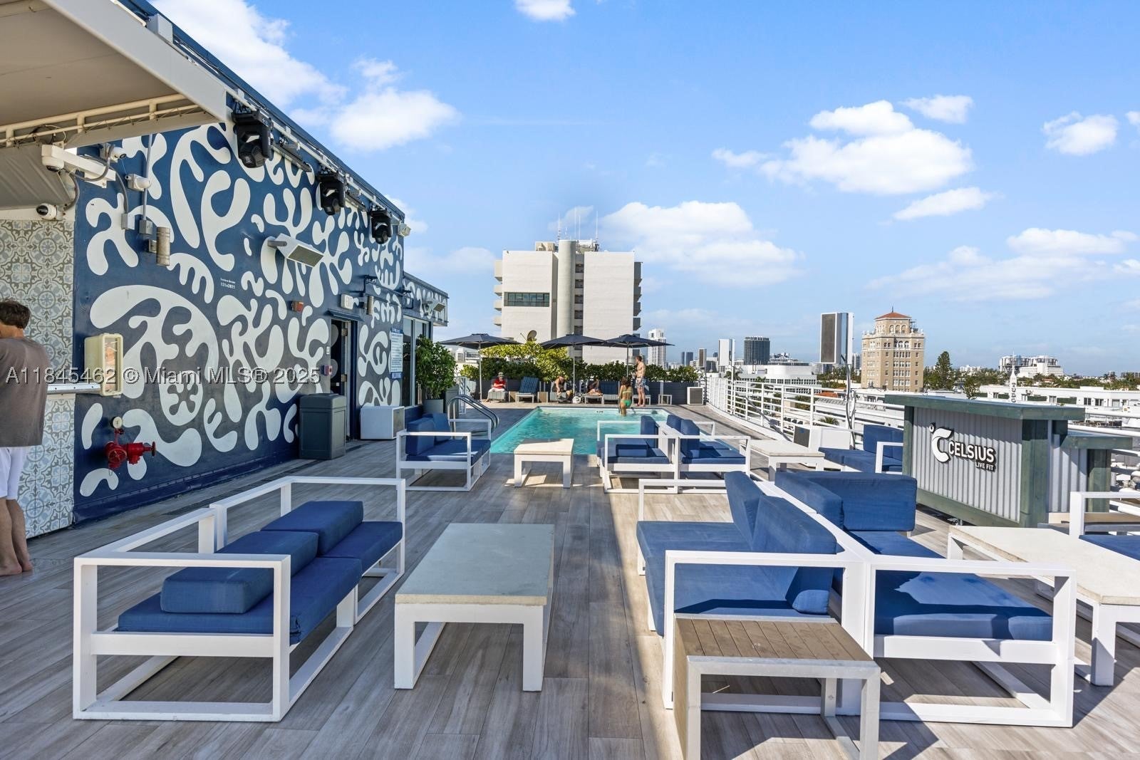 1024 Ocean Dr A207