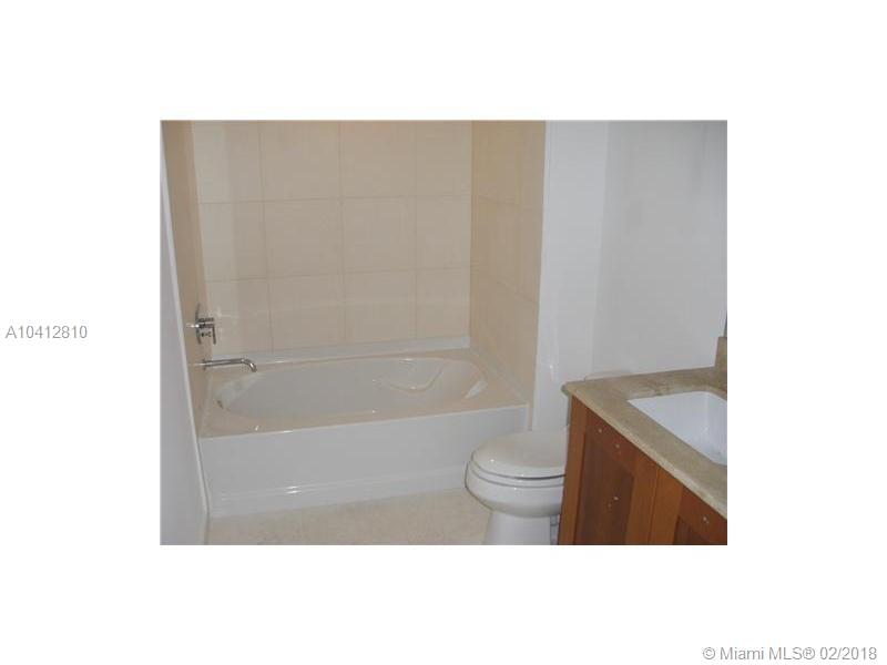 SOLARIS AT BRICKELL BAY C - Residential