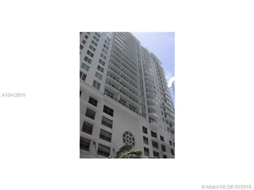 Great opportunity in the heart of Brickell. Solaris at Brickell Bay Condo. One Bedroom One Bath condo modern design updated kitchen and bathroom. Wood floors throughout. Granite countertop stainless steel appliances washer/dryer in unit. Assigned parking space. Partial bay view from balcony.