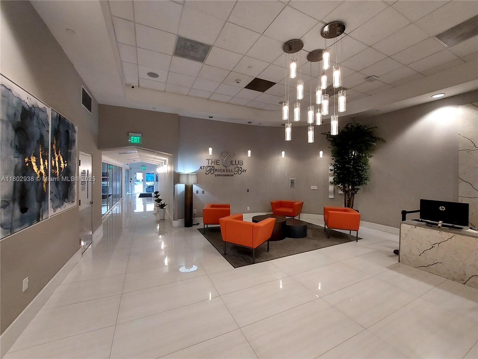 THE CLUB AT BRICKELL BAY - Residential