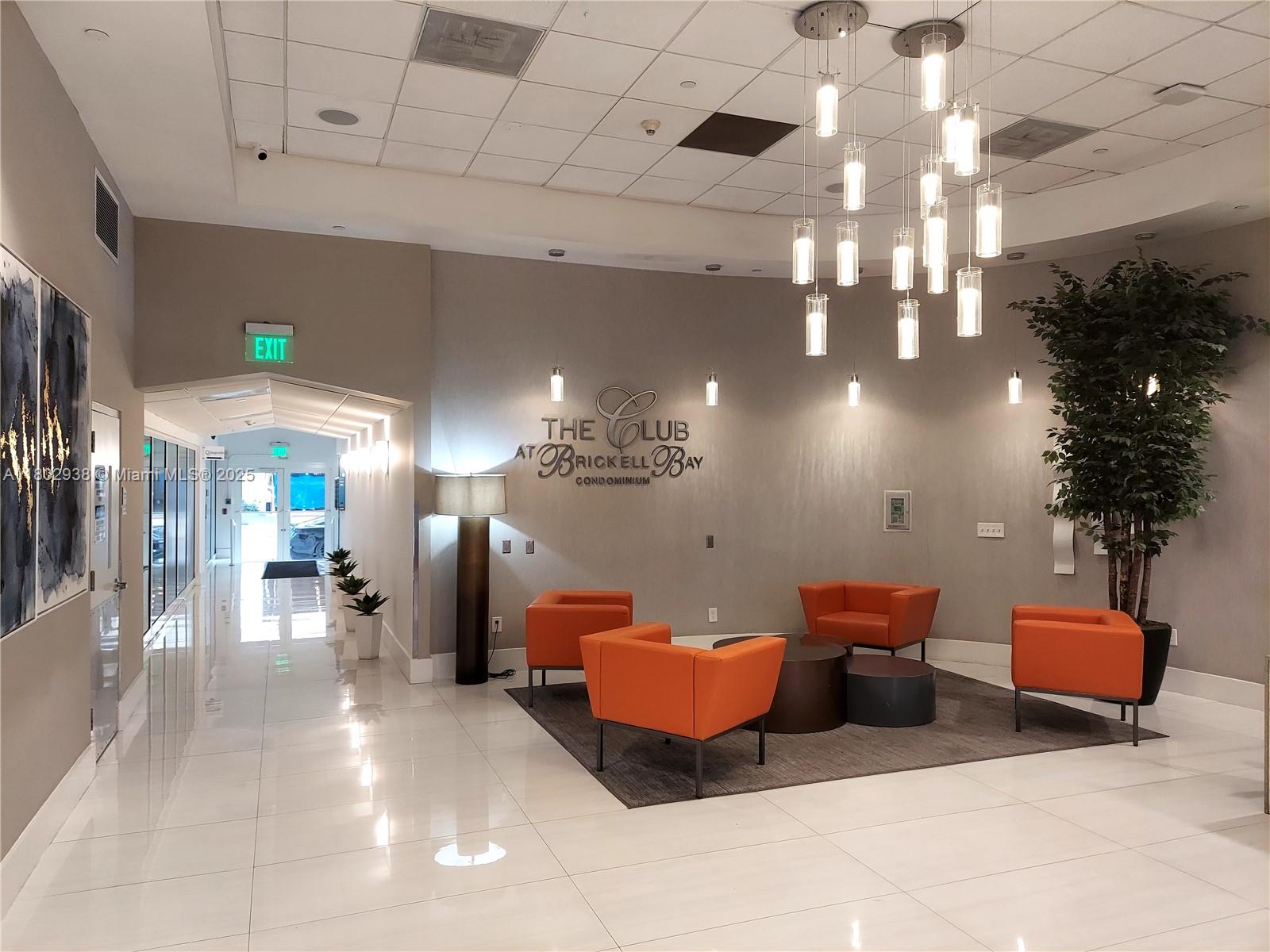 THE CLUB AT BRICKELL BAY - Residential