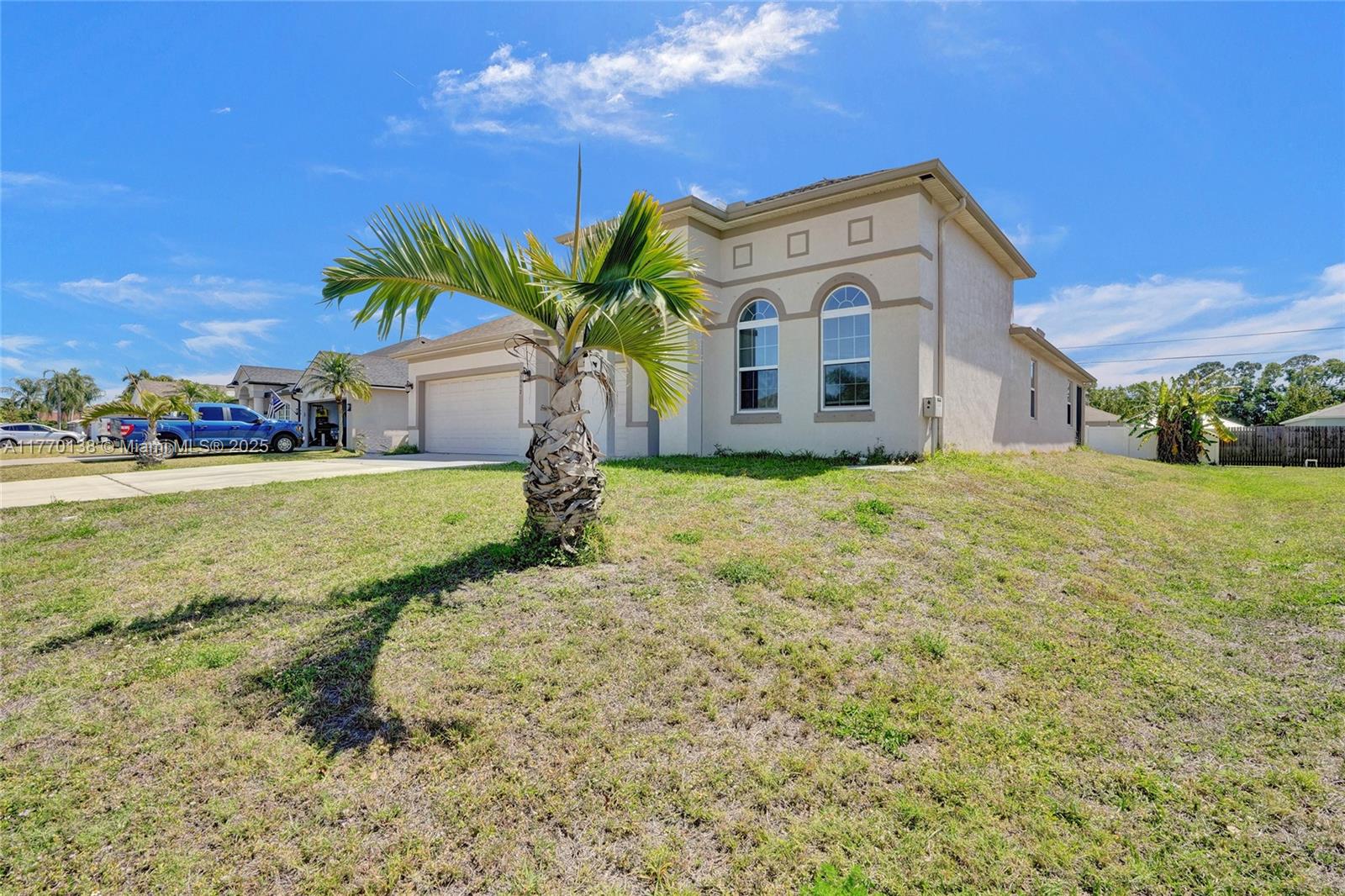 PORT ST LUCIE SECTION 11 - Residential