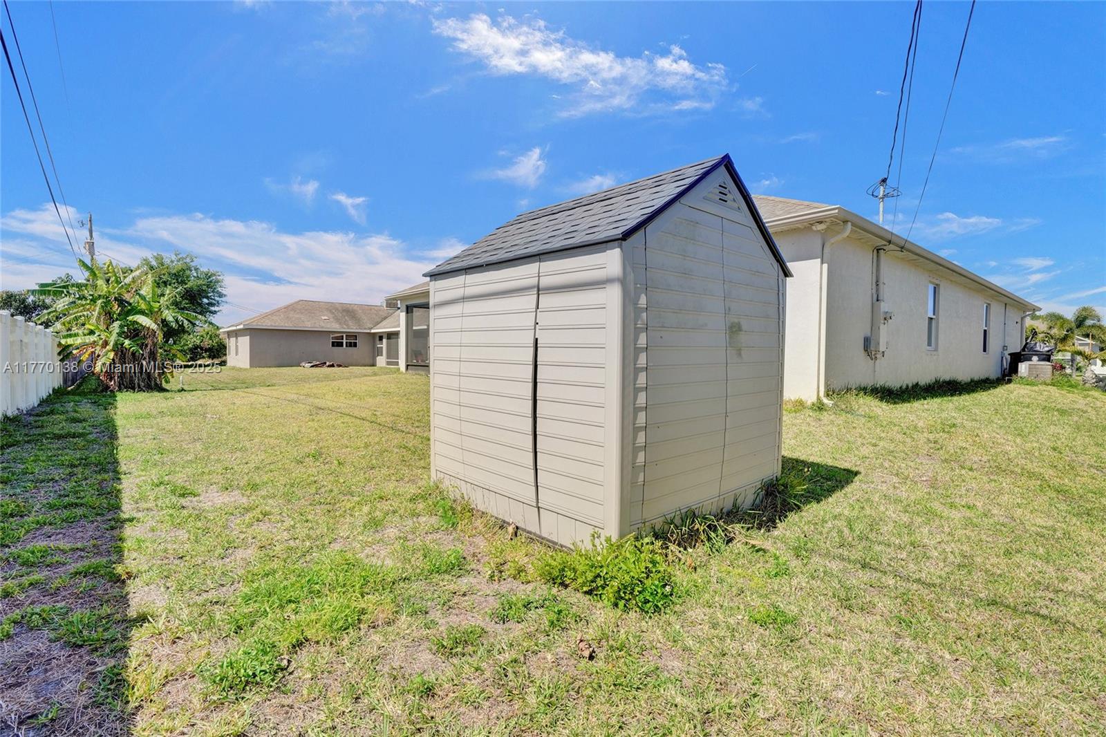 PORT ST LUCIE SECTION 11 - Residential