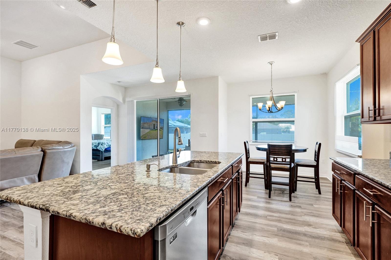 PORT ST LUCIE SECTION 11 - Residential