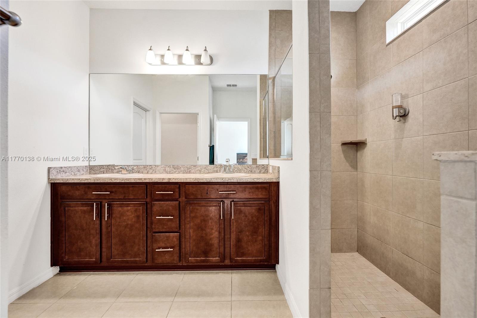 PORT ST LUCIE SECTION 11 - Residential