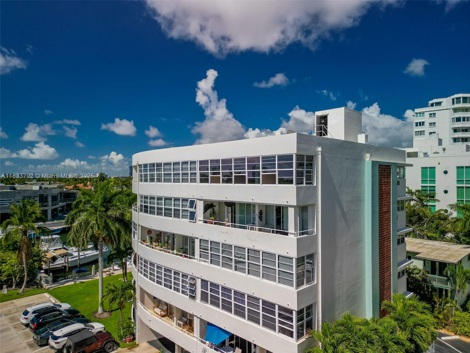 RIVIERA TOWERS CO-OP - Residential