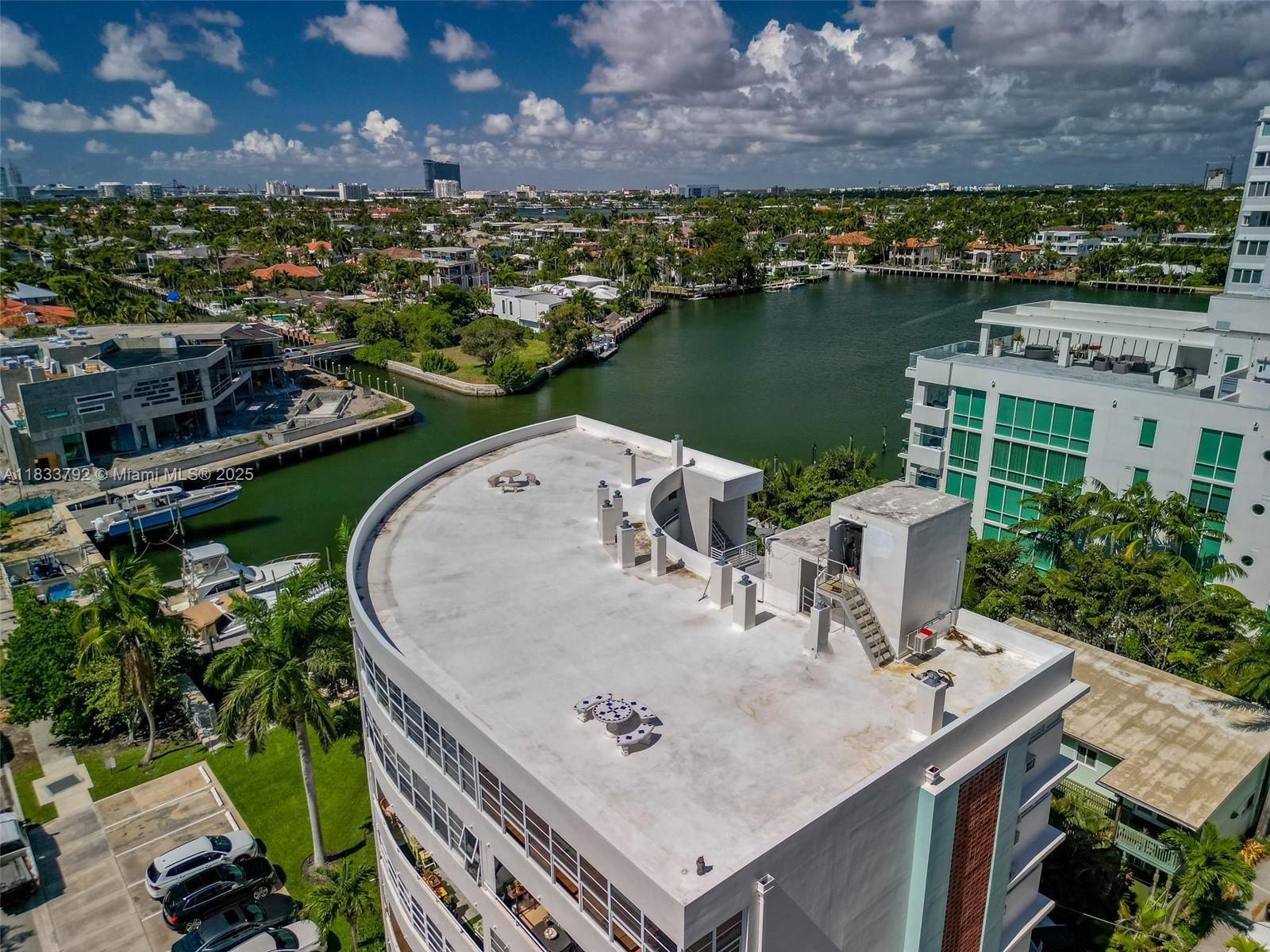 RIVIERA TOWERS CO-OP - Residential