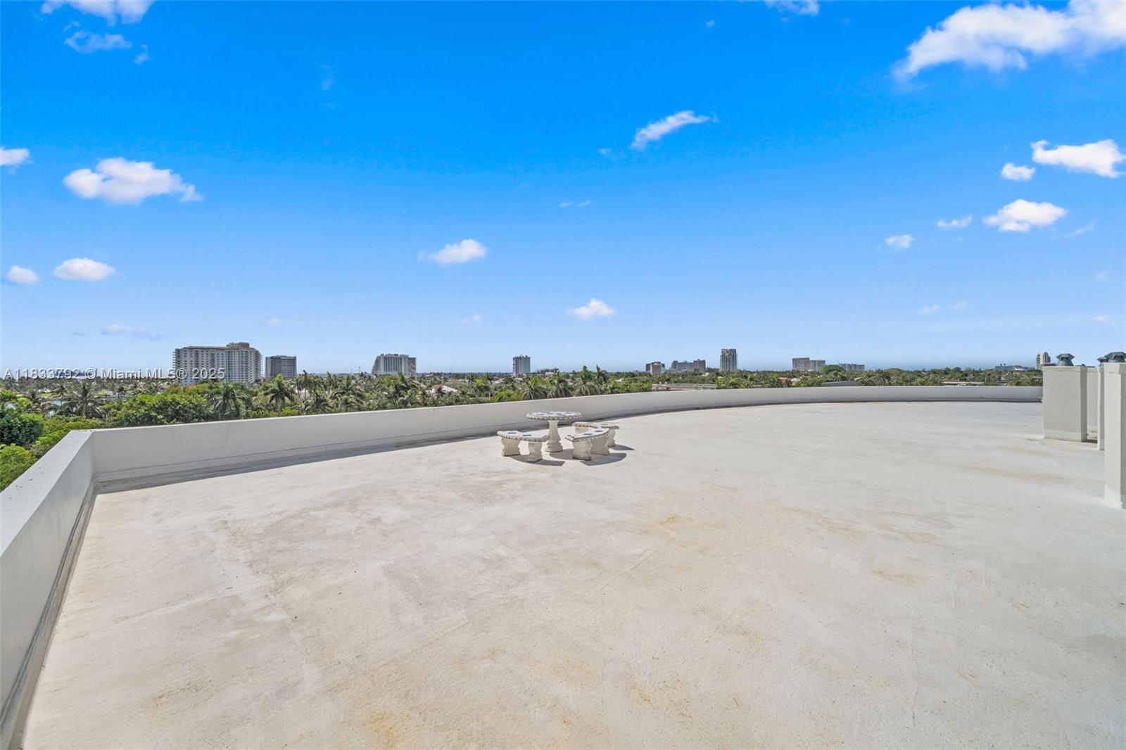 RIVIERA TOWERS CO-OP - Residential