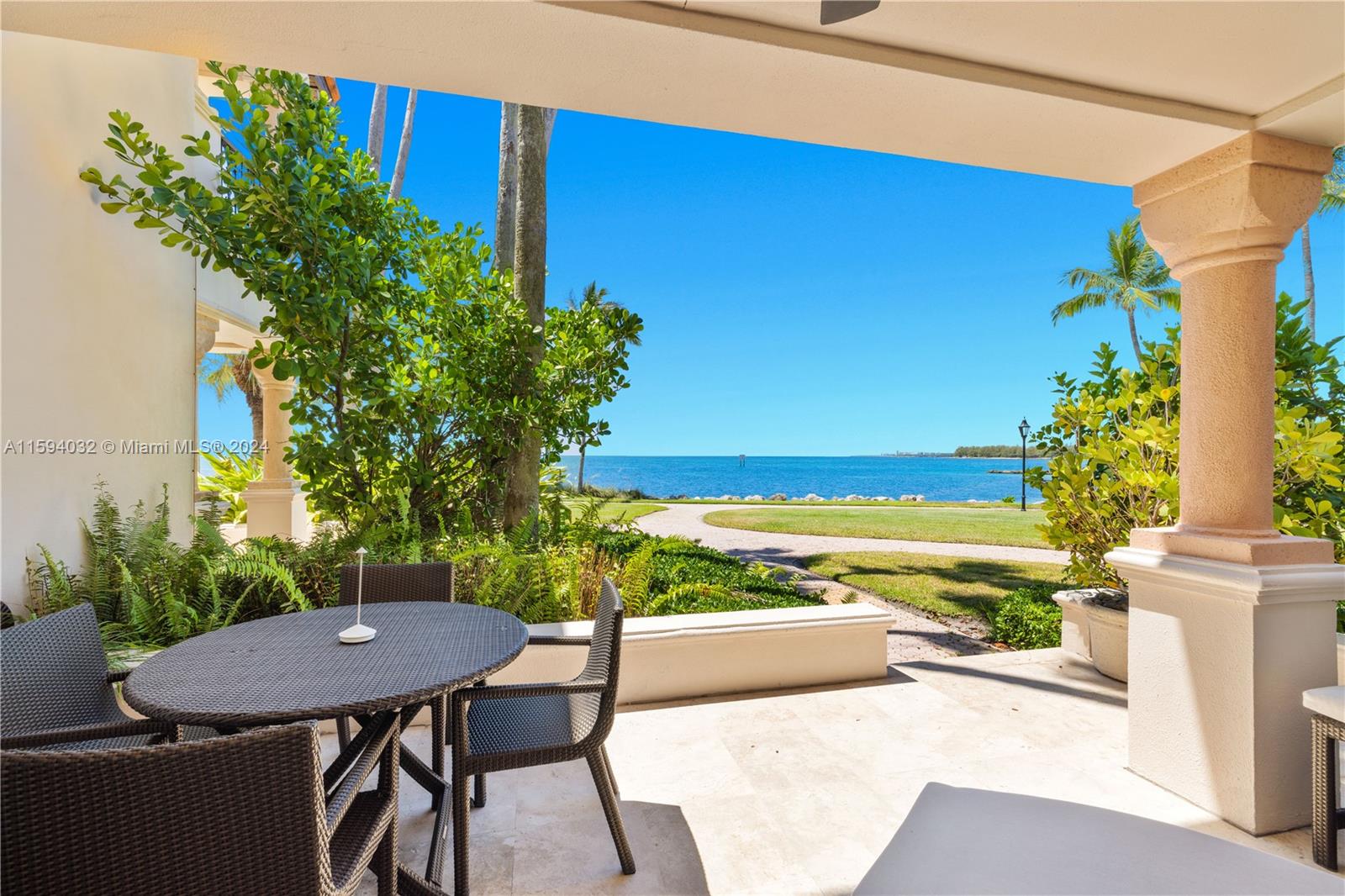 SEASIDE VILLAS CONDO - Residential Lease