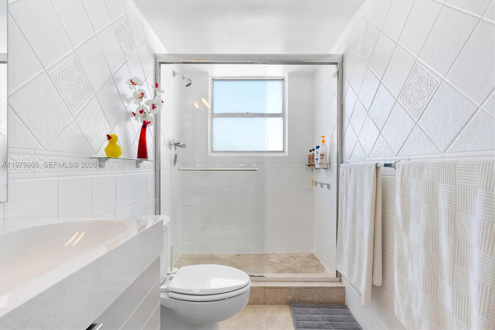 ADMIRALS PORT CONDO-EAST - Residential