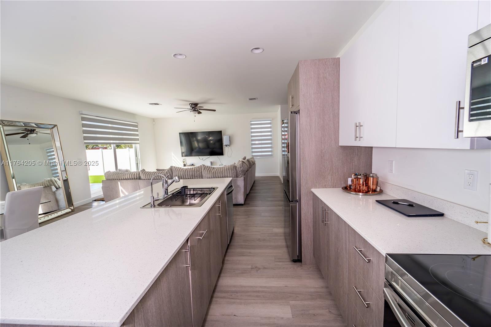 SYMPHONY PLACE - Residential Lease
