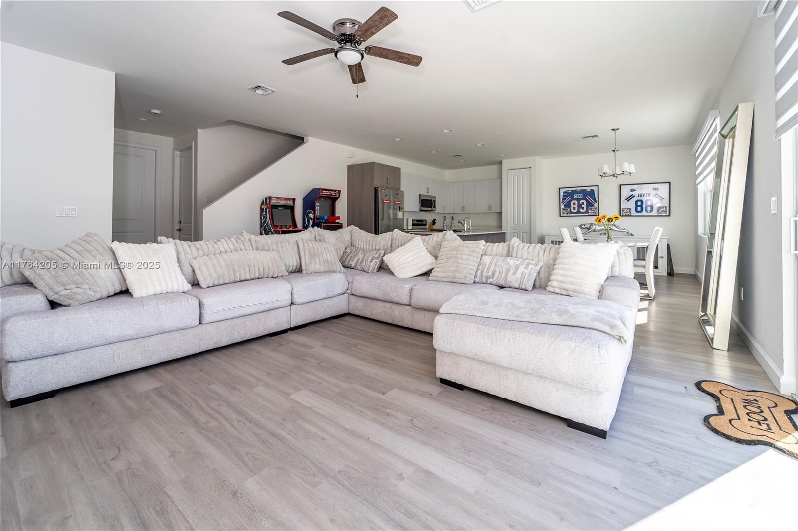 SYMPHONY PLACE - Residential Lease