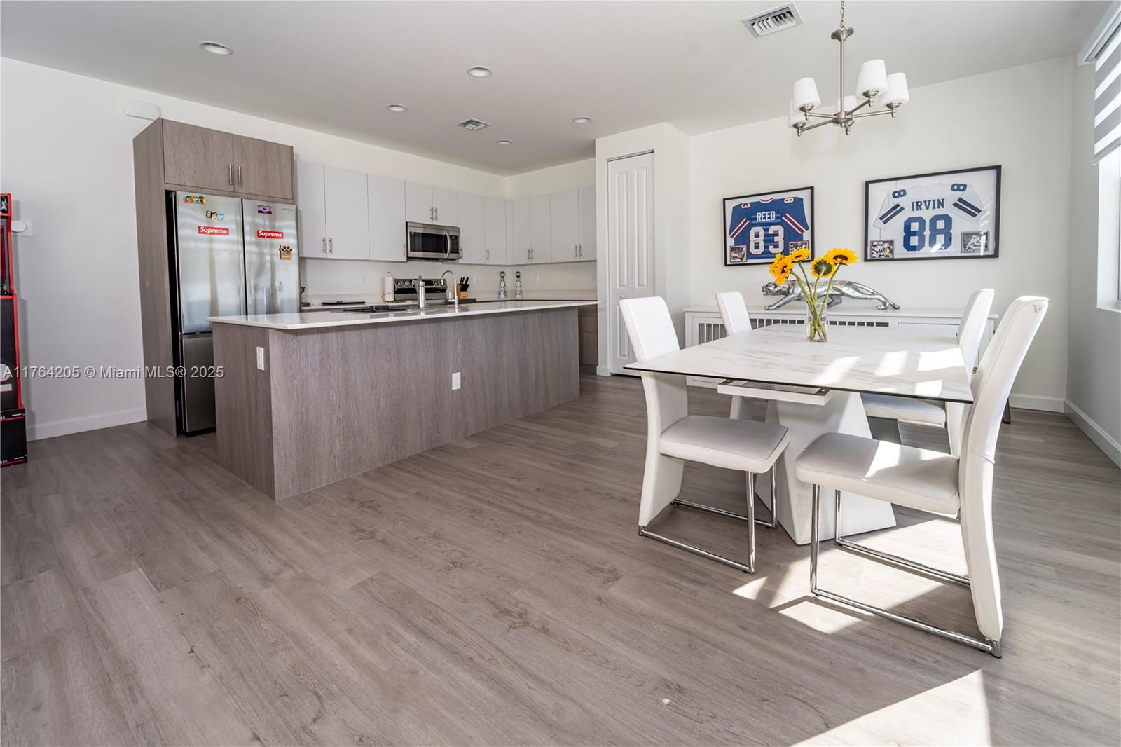 SYMPHONY PLACE - Residential Lease