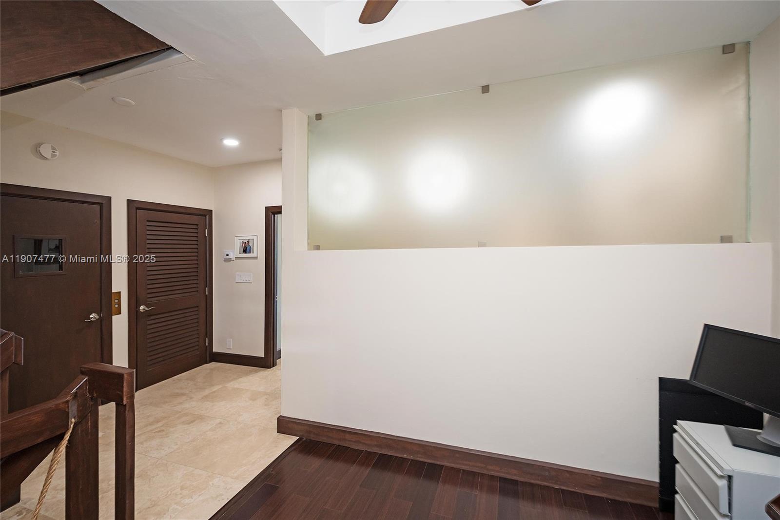 ROYAL HARBOUR YACHT CLUB - Residential