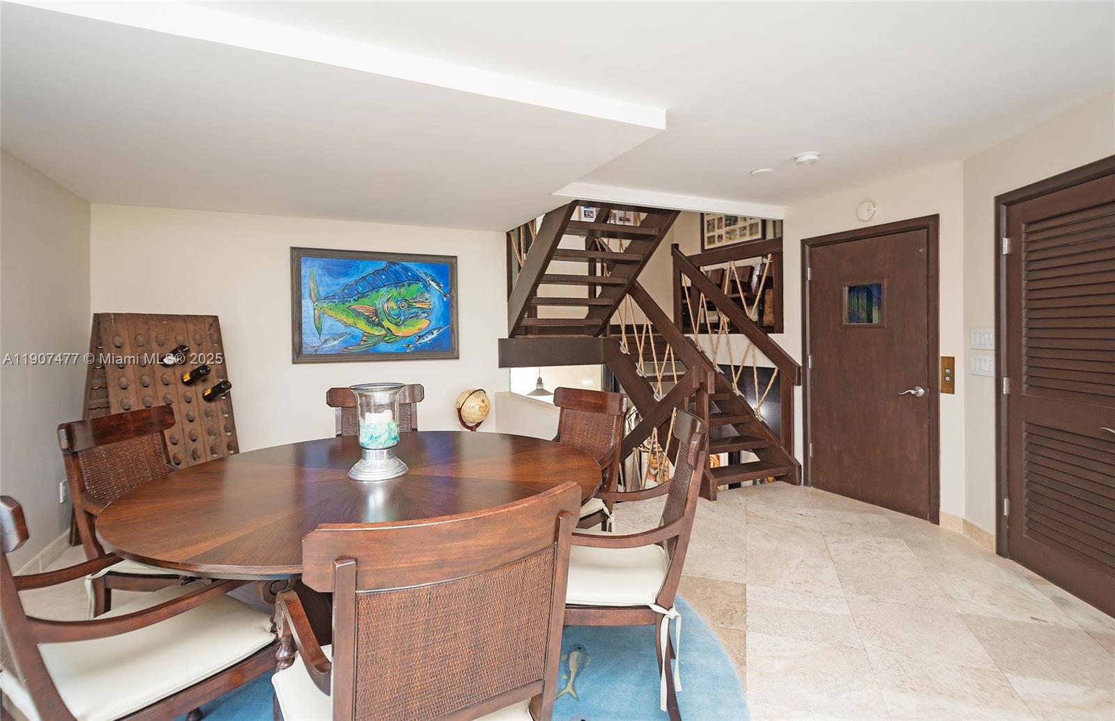 ROYAL HARBOUR YACHT CLUB - Residential