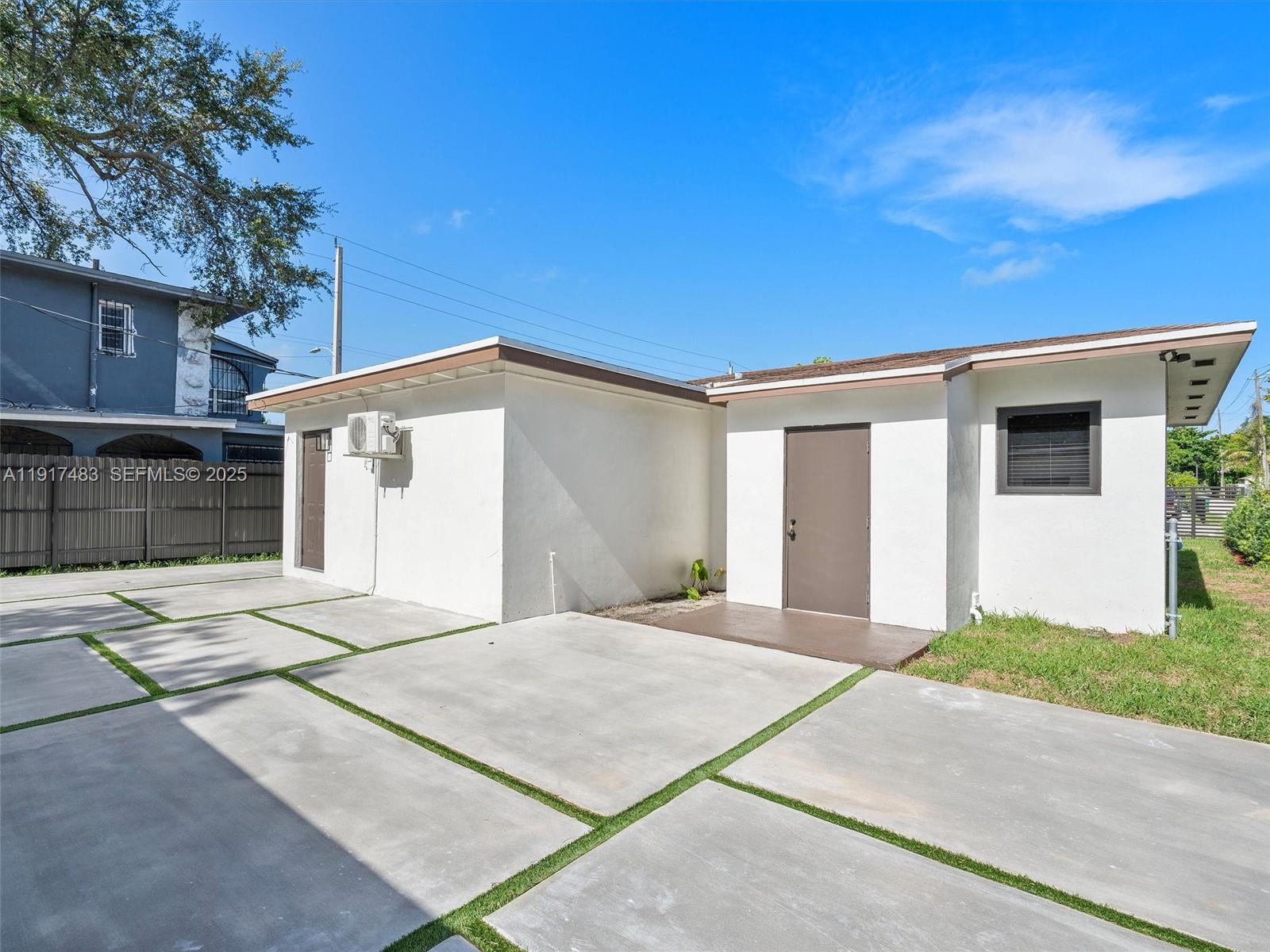 PRINCESS PARK - Residential Lease