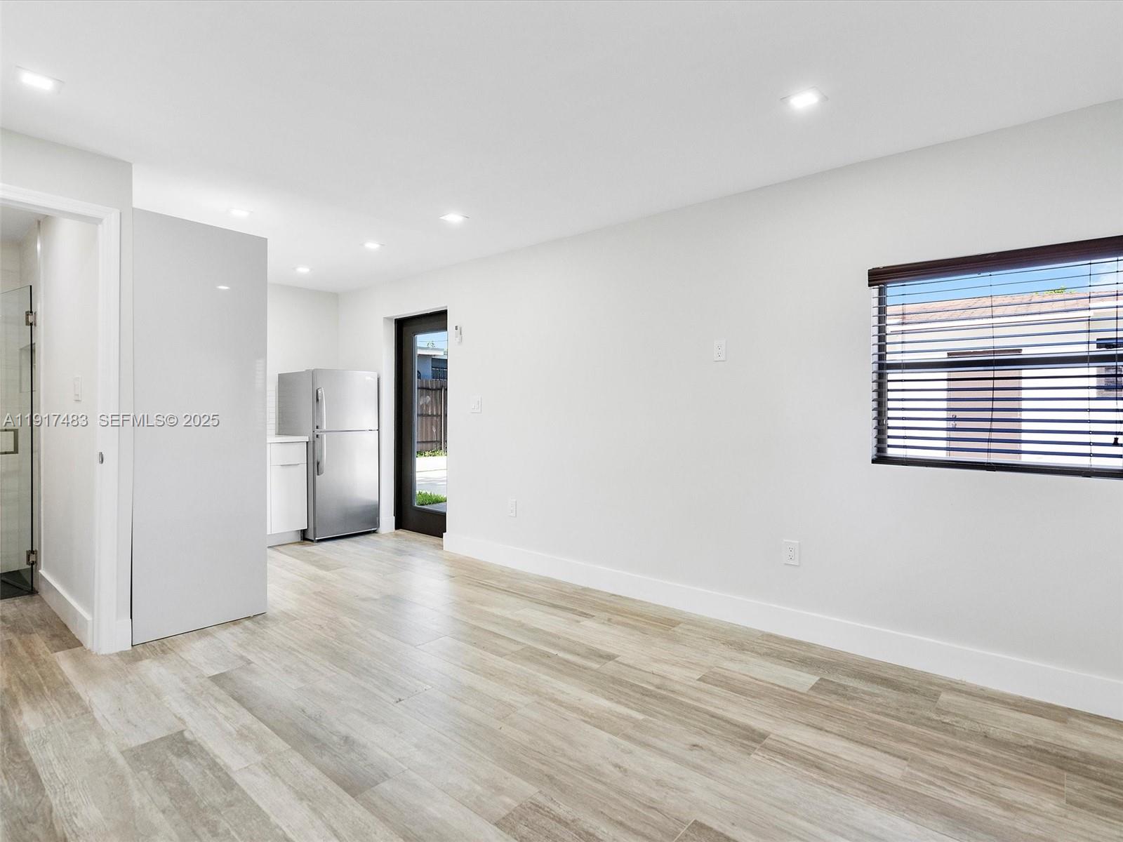 PRINCESS PARK - Residential Lease