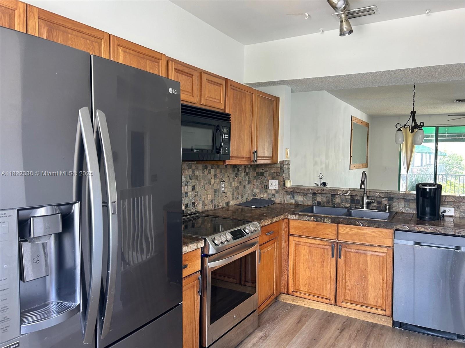 SAVANNAH PLAT 3 - Residential