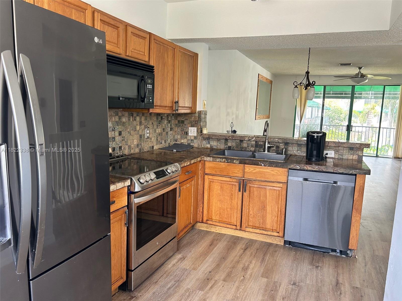 SAVANNAH PLAT 3 - Residential