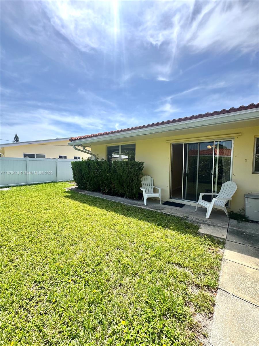 CORAL RIDGE GALT ADD NO 2 - Residential Lease