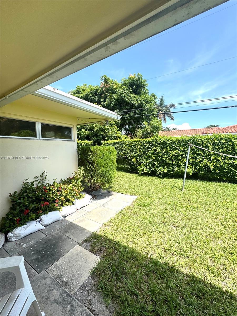 CORAL RIDGE GALT ADD NO 2 - Residential Lease