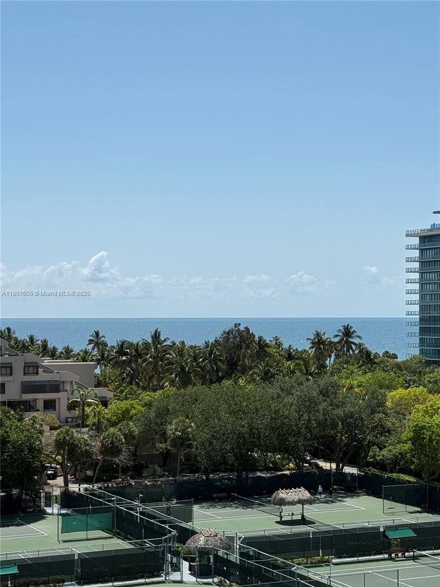 THE EMERALDBAY @ KEY COLO - Residential Lease