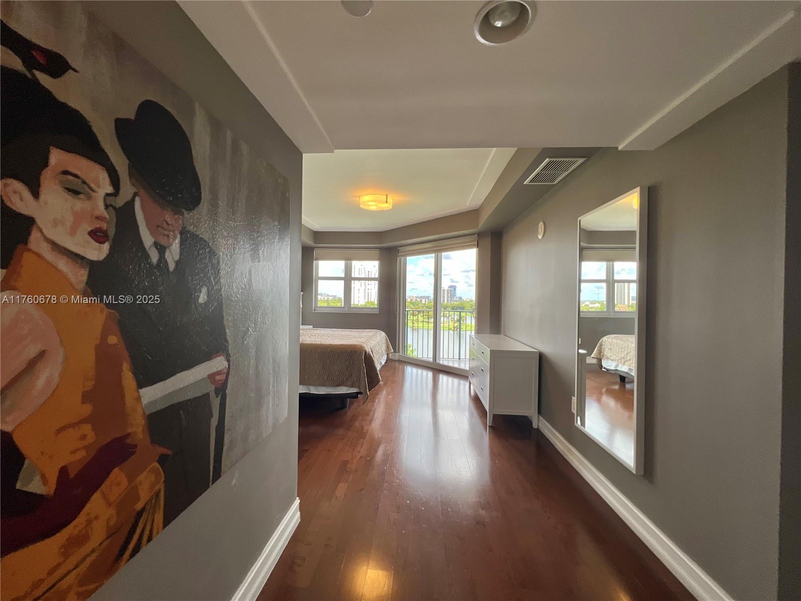TURNBERRY VLG NO TOWER CO - Residential