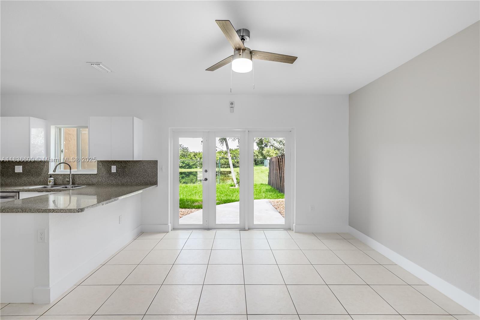 942 SW 147th Ct