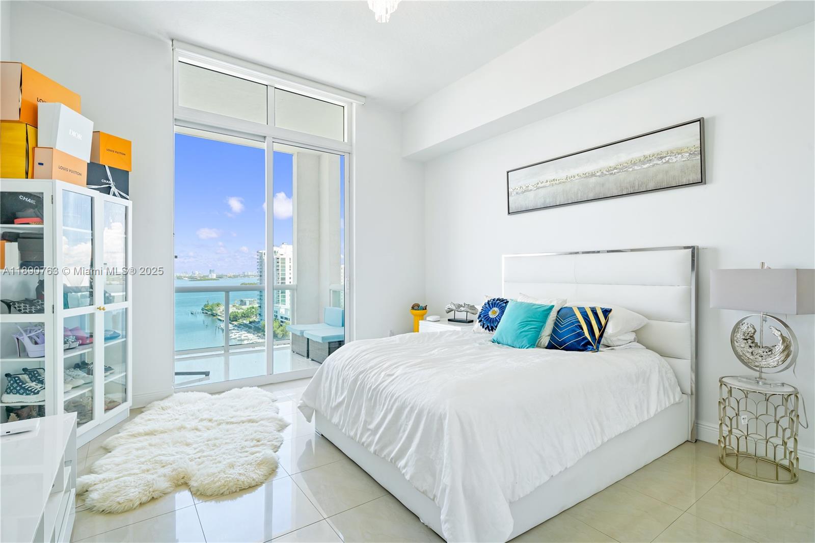 360 CONDO A - Residential Lease