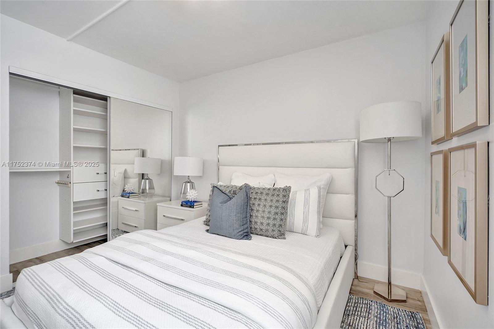 VILLA DORADA CONDO NO 2 - Residential