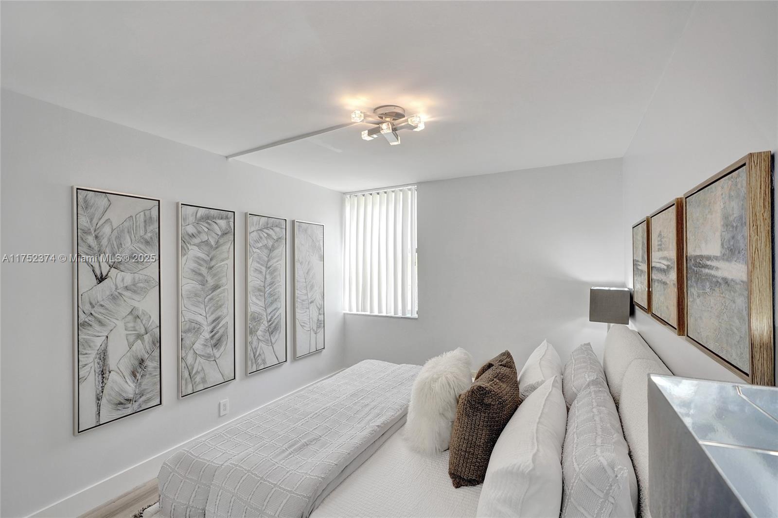 VILLA DORADA CONDO NO 2 - Residential