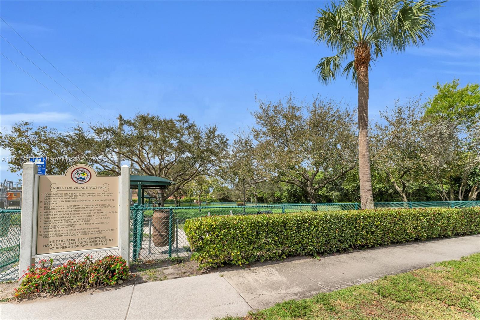 STAMFORD AT THE VILLAGES - Residential