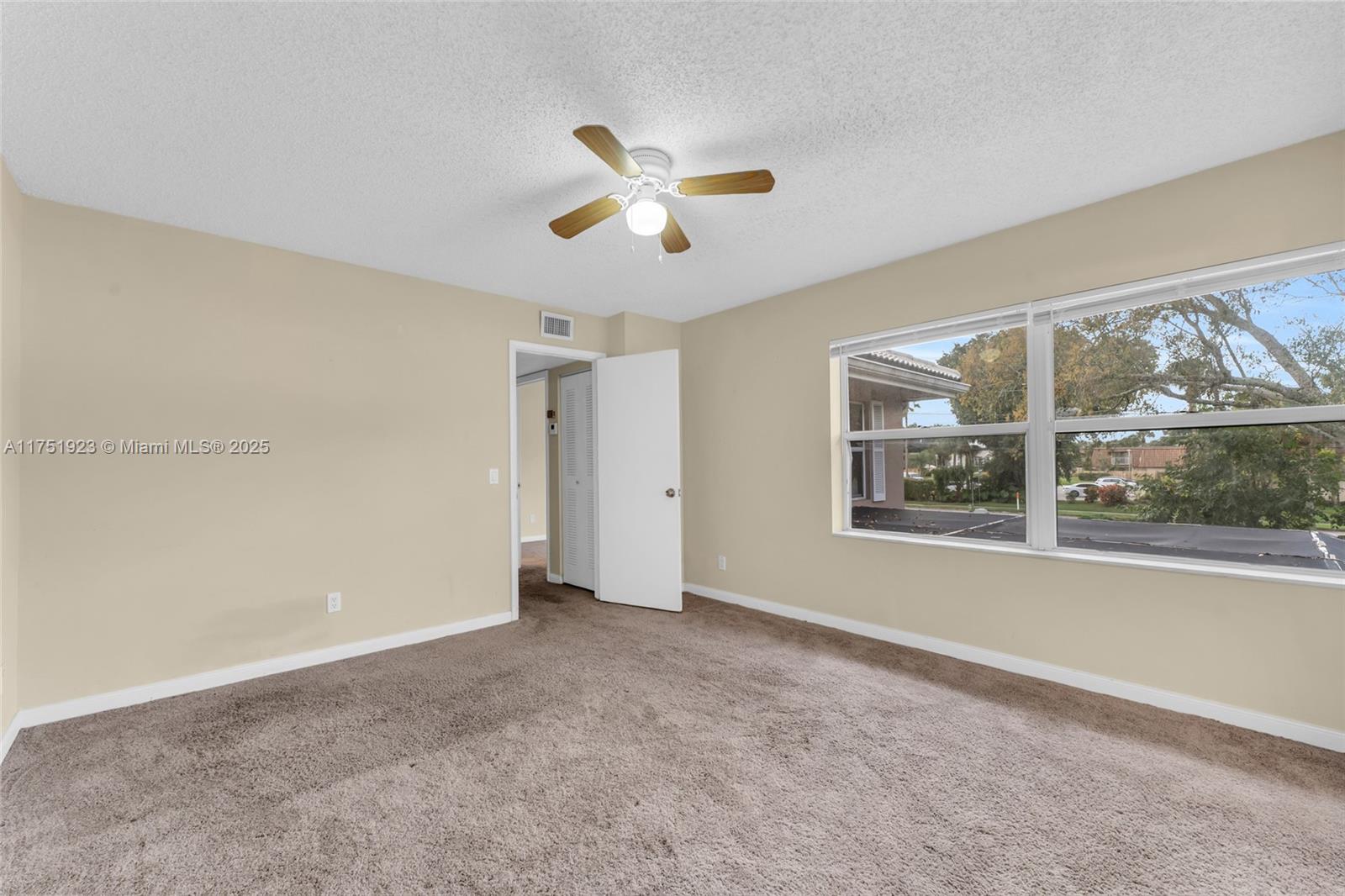 STAMFORD AT THE VILLAGES - Residential